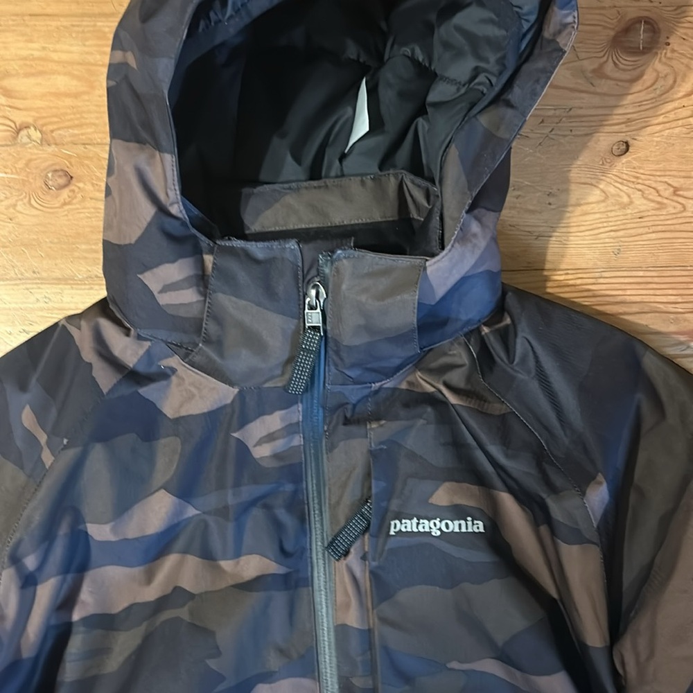 Patagonia Snow Jacket Youth XL 12 Green Camo Hooded Insulated - Picture 2 of 6